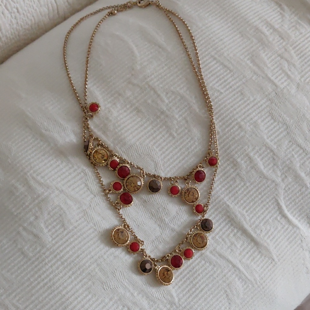 Express necklace